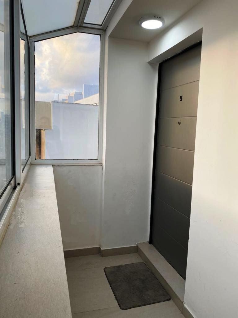 The Penthouse Apartment Saint Julian's Екстериор снимка