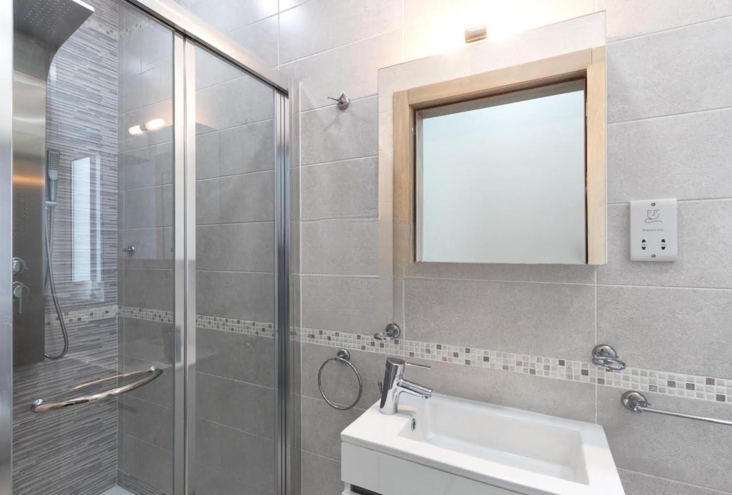 The Penthouse Apartment Saint Julian's Екстериор снимка